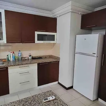 Appart A Distance De Marche 1km Du Stade Et Du Metro Galatasaray Nef Apartment